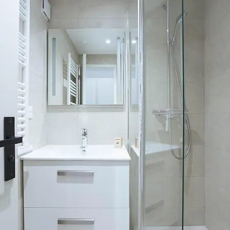 شقة Reve De Josiane - Sea View, Pool, Charming, Ac *